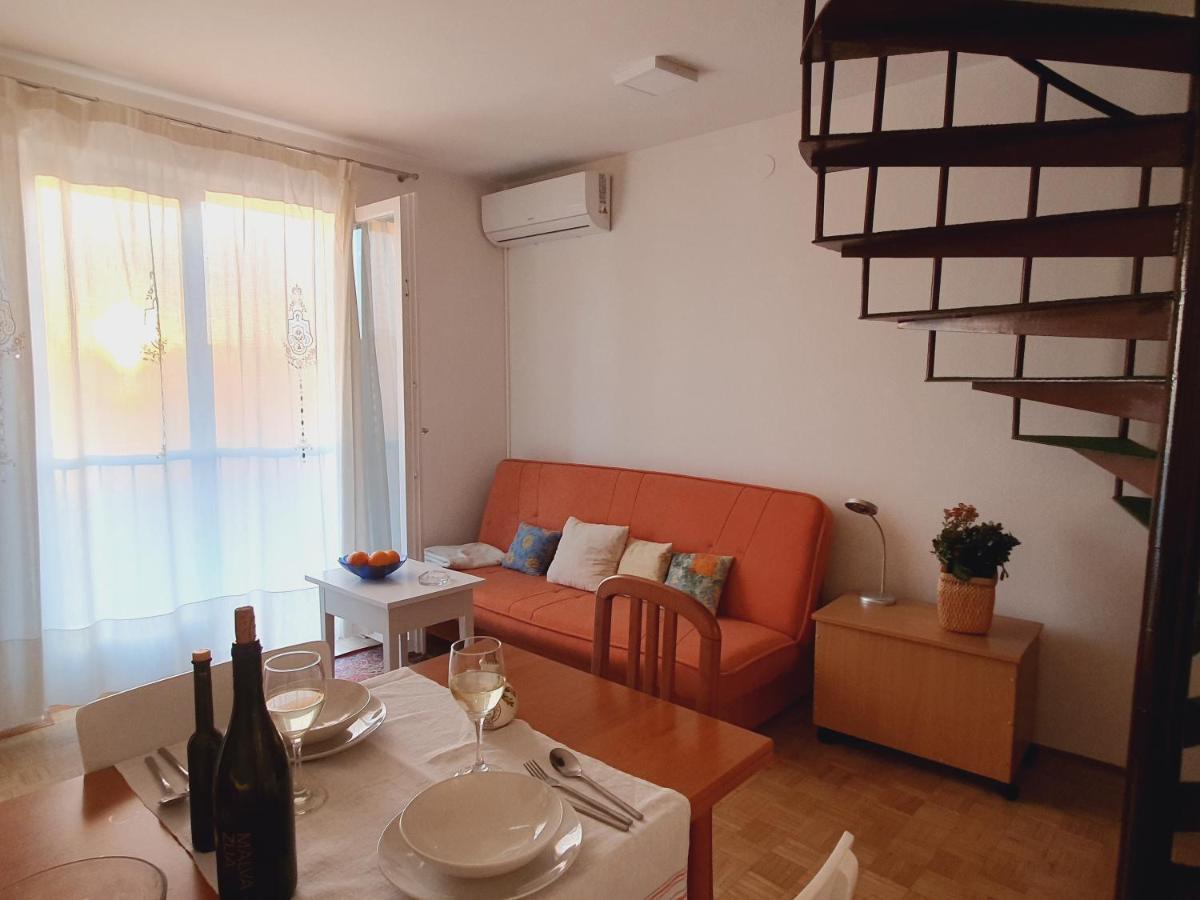 Apartment Gracijela Poreč Exterior foto
